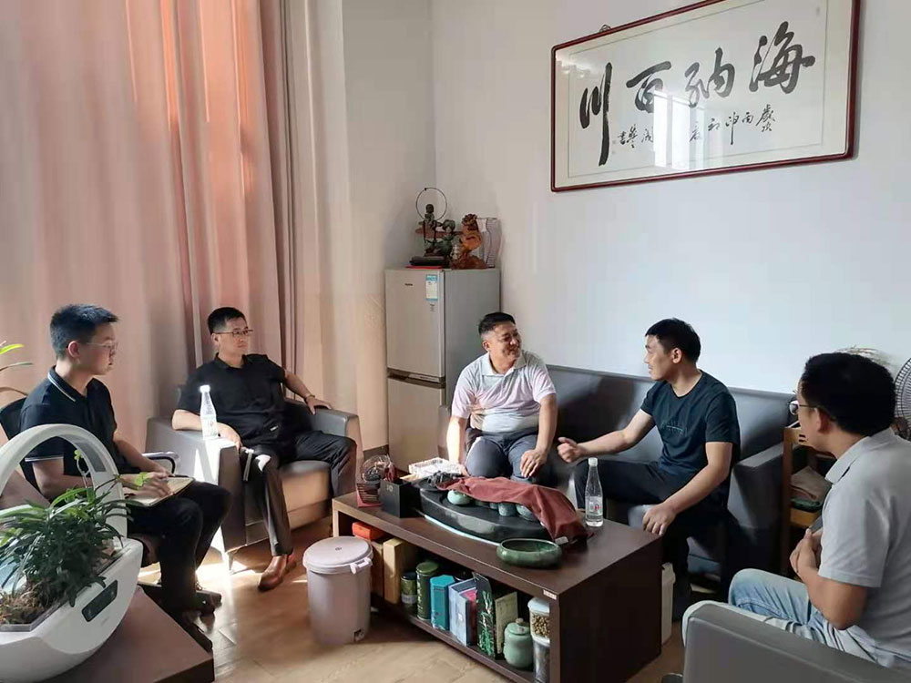 國資運營公司走訪九龍園區(qū)企業(yè)，服務(wù)重點項目發(fā)展